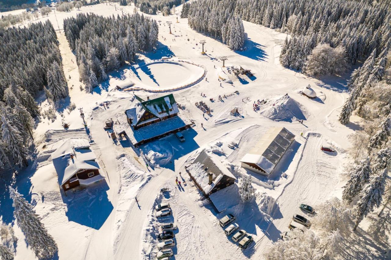 Horsky Hotel Paprsek Staré Město Екстериор снимка