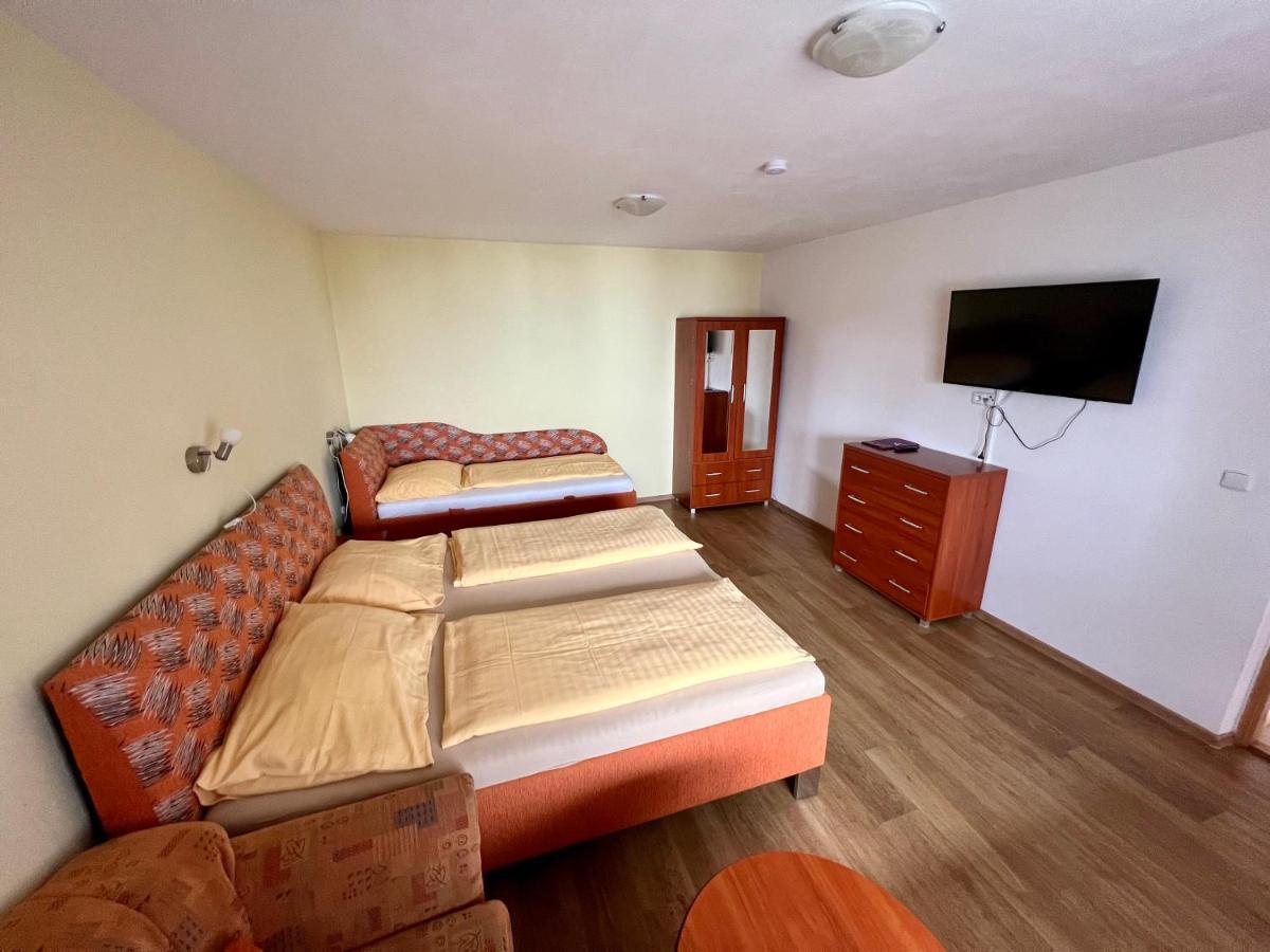 Horsky Hotel Paprsek Staré Město Екстериор снимка